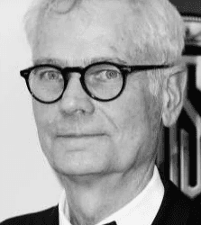 Caleb Deschanel